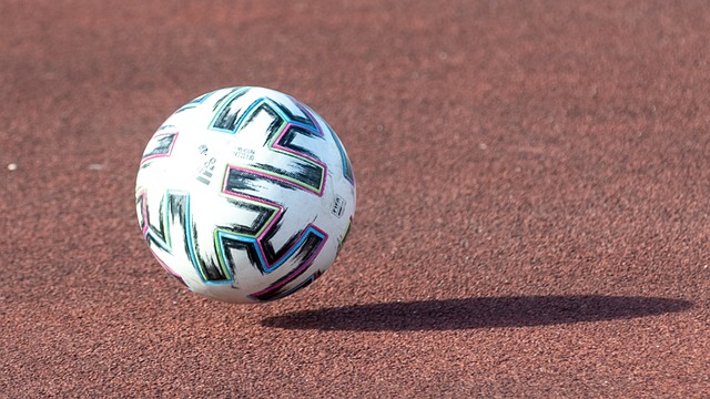 盟新月是他 盟新月是他